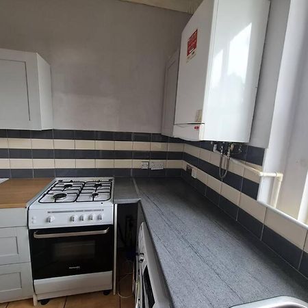 Cute One Bedroom Apartment London Eksteriør bilde