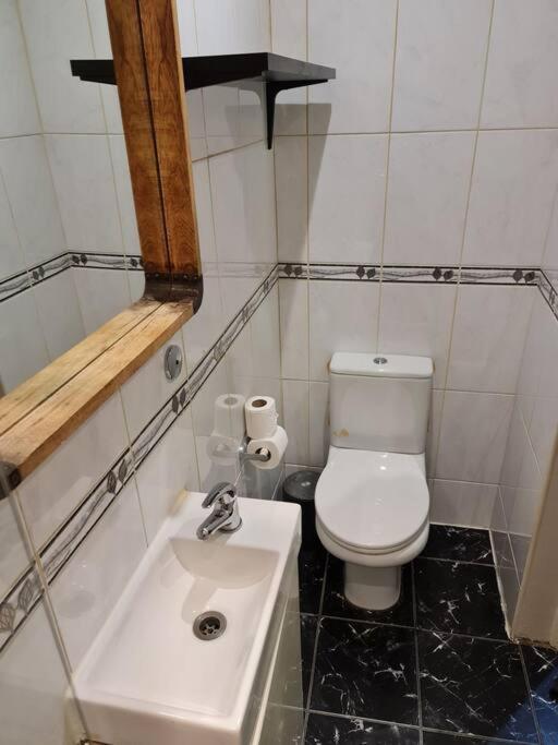 Cute One Bedroom Apartment London Eksteriør bilde